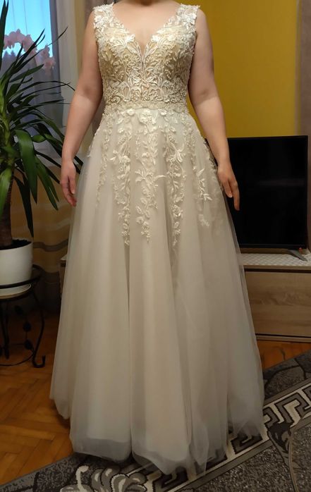 Sprzedam suknię ślubną