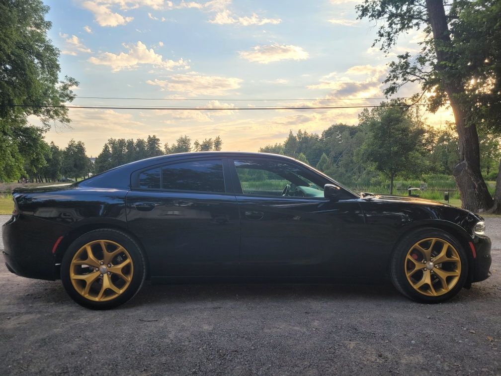 Dodge Charger 3.6 v6