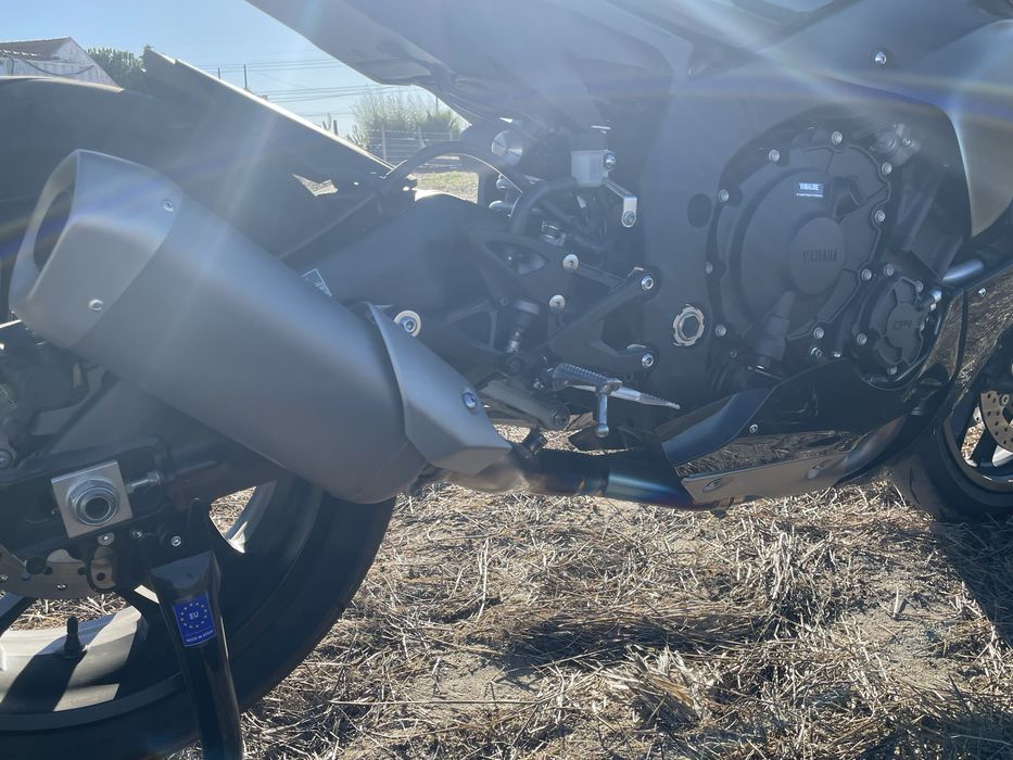 Yamaha R1 2023 - Como Nova!