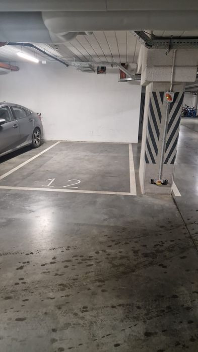 Wynajmę miejsce w garażu Port Popowice