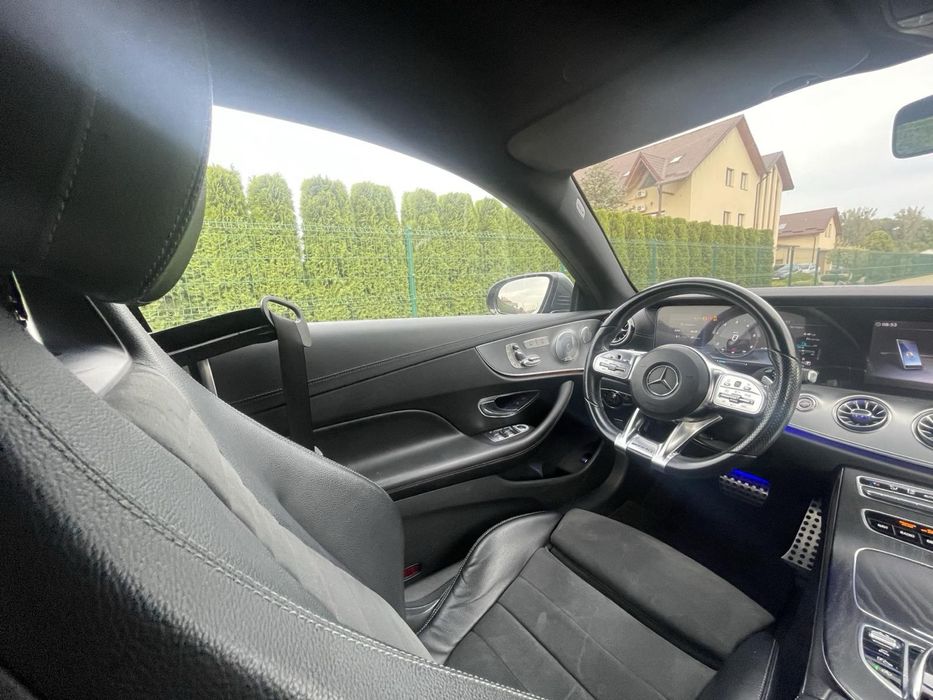 Mercedes-Benz E-Class C238 2018 рік