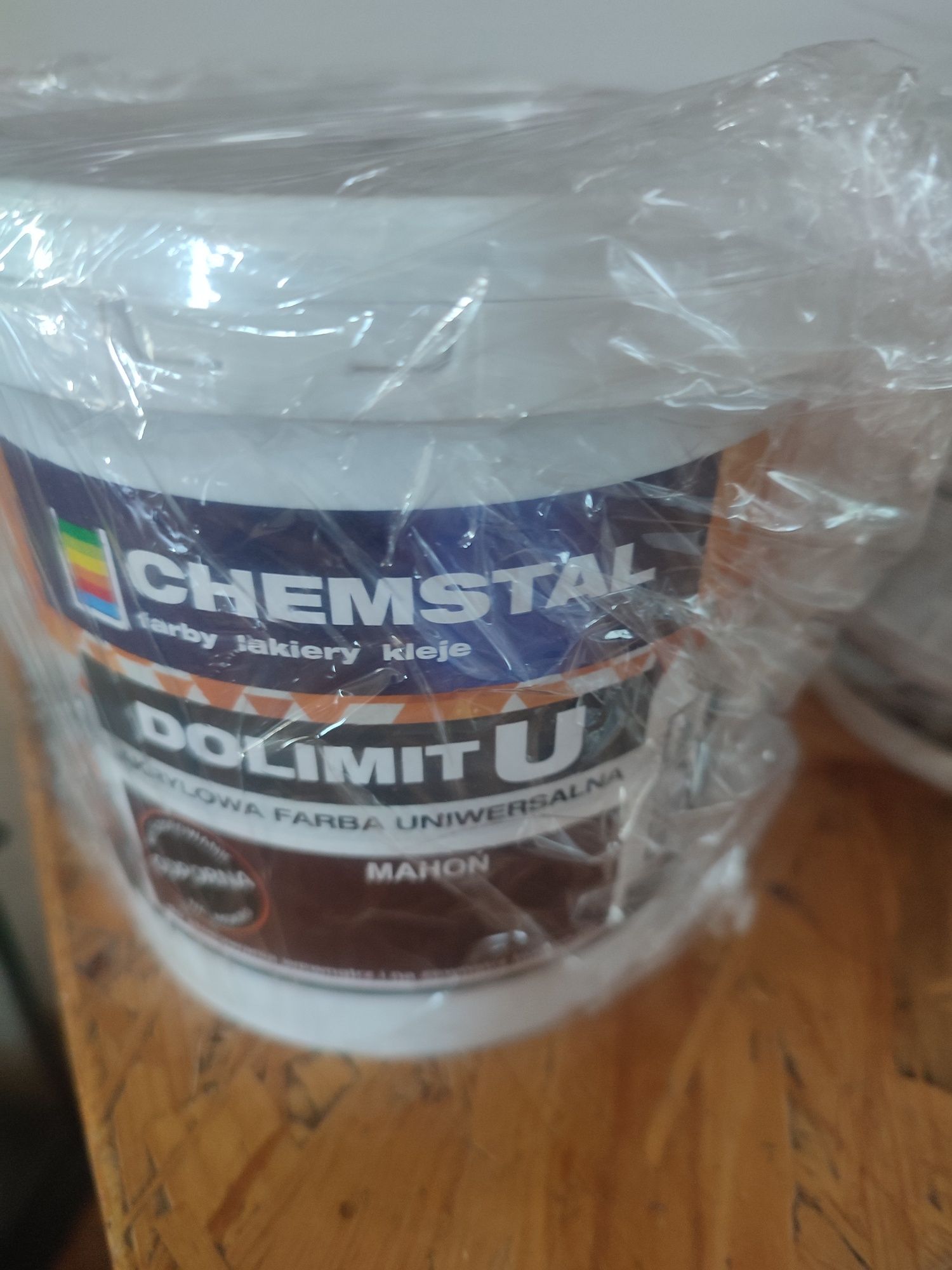 Farba uniwersalna chemstal mahoń 3l
