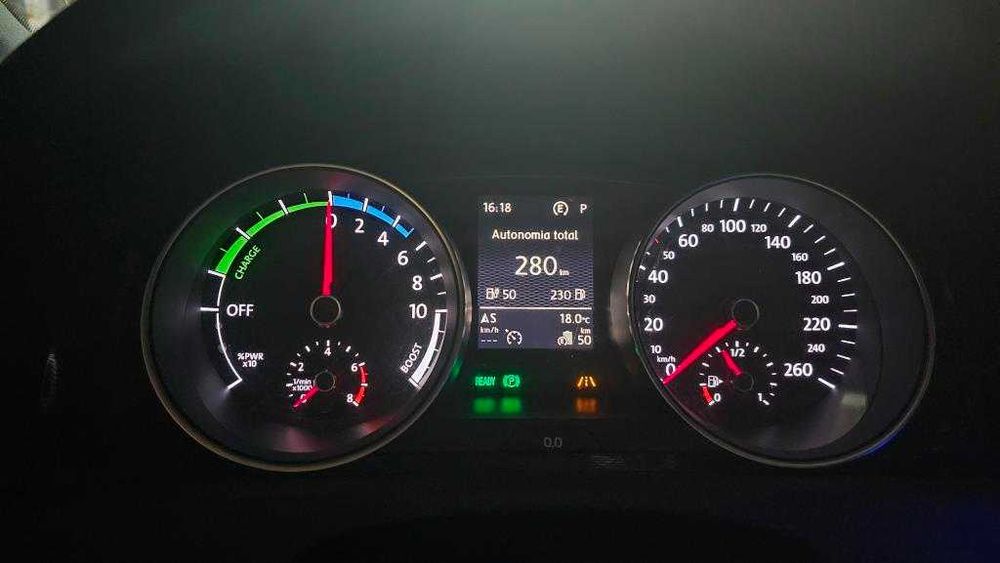 VW Golf GTE 204cv Hibrido Plug-in – Full extras