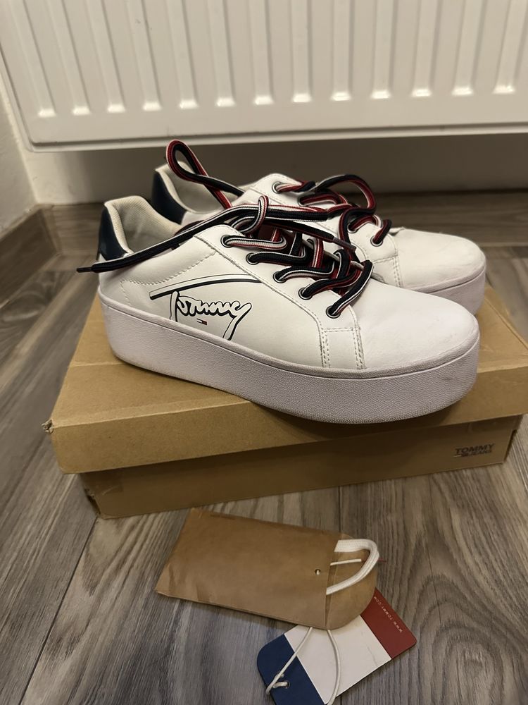 Buty sportowe tommy hilfinger