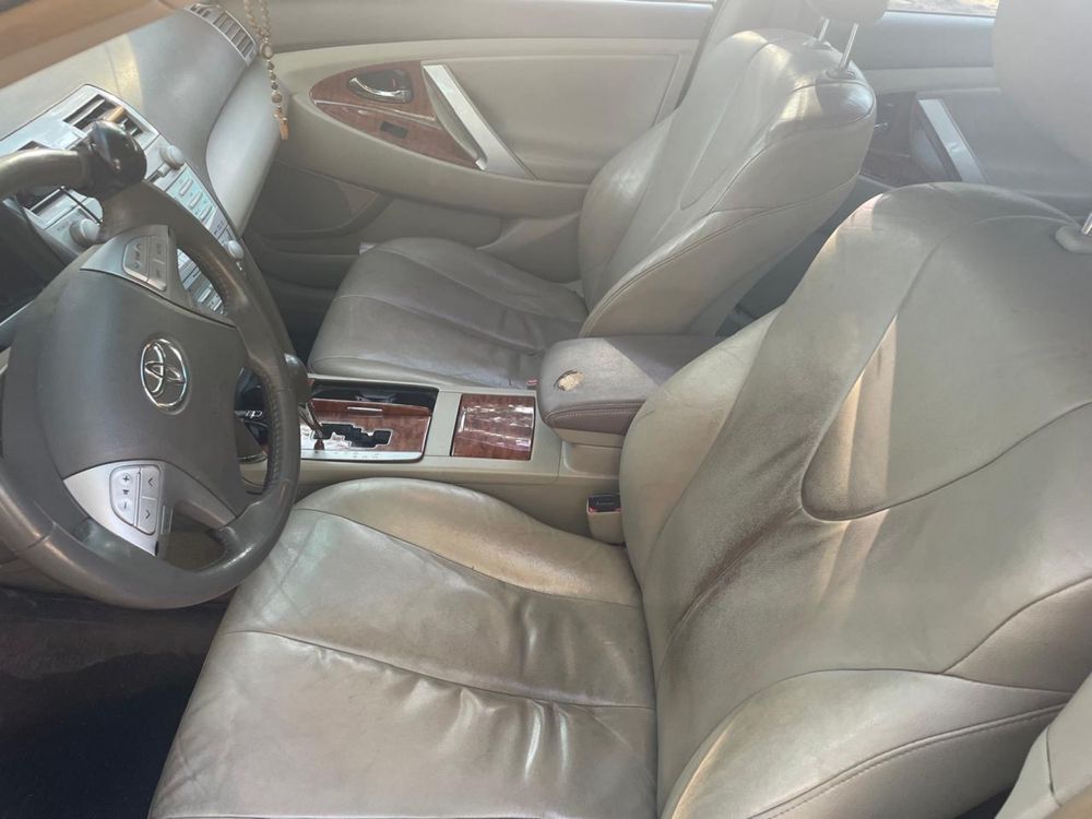 Продам TOYOTA CAMRY 2008 року (по техпаспорту)