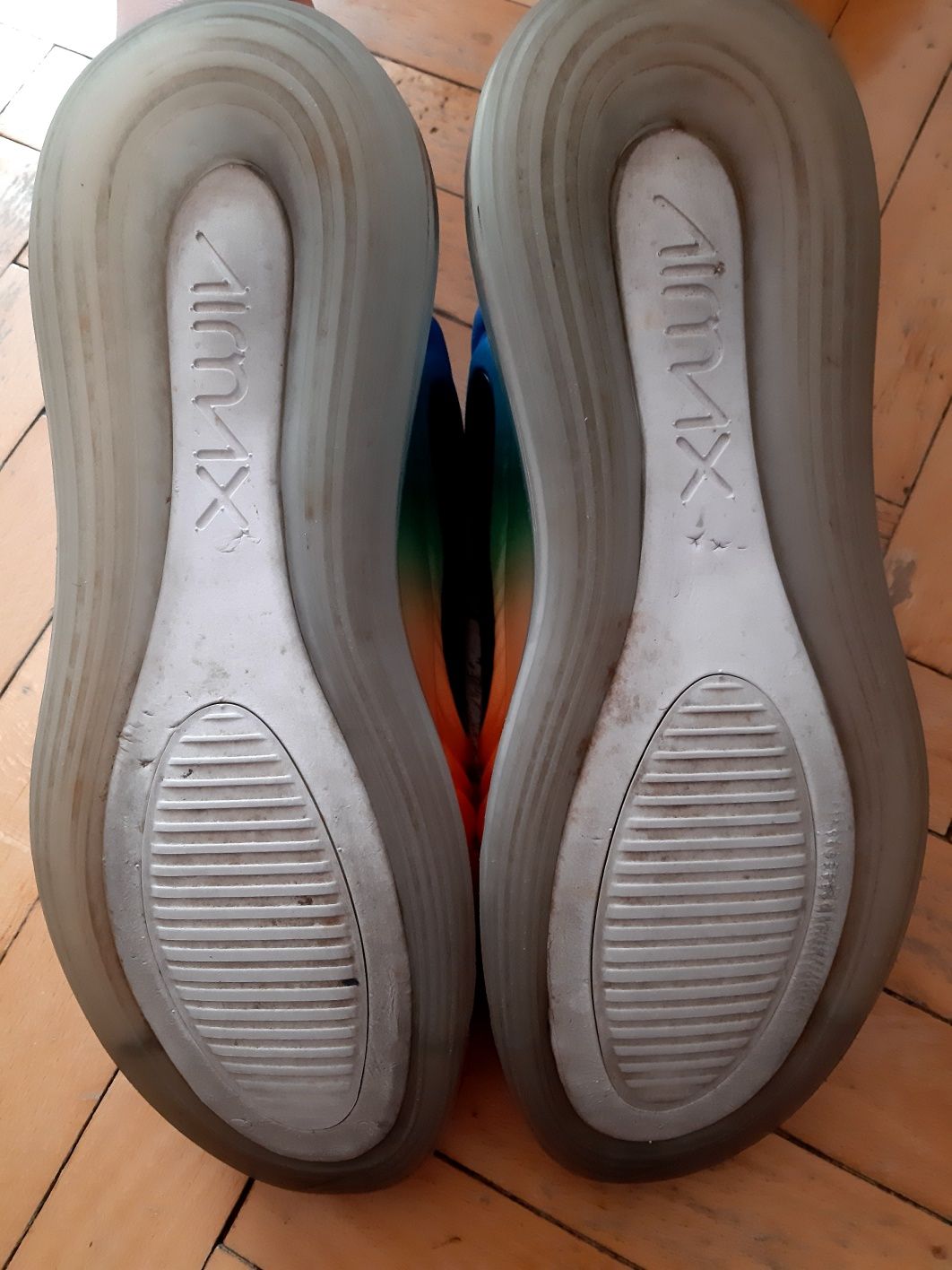 Nike Air Max 720 Be True rozm. 44