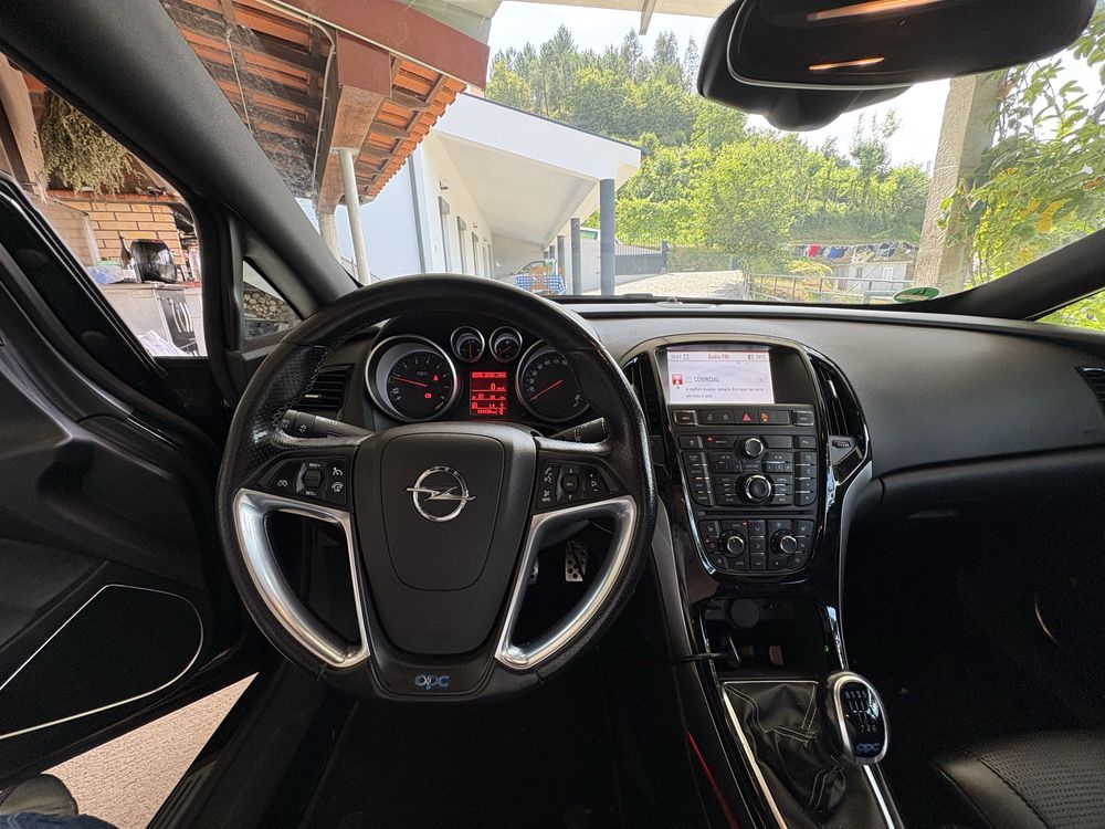 Opel astra GTC OPC