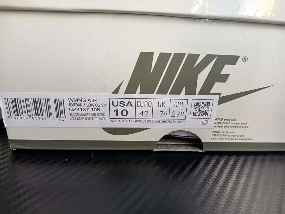 Travis Scott x Air Jordan 1 OG SP Low Black Olive mulher