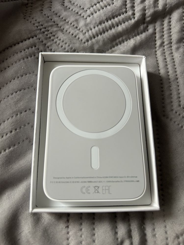 Powerbank APPLE pojemnosc 10000