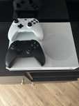 Xbox one S z grami