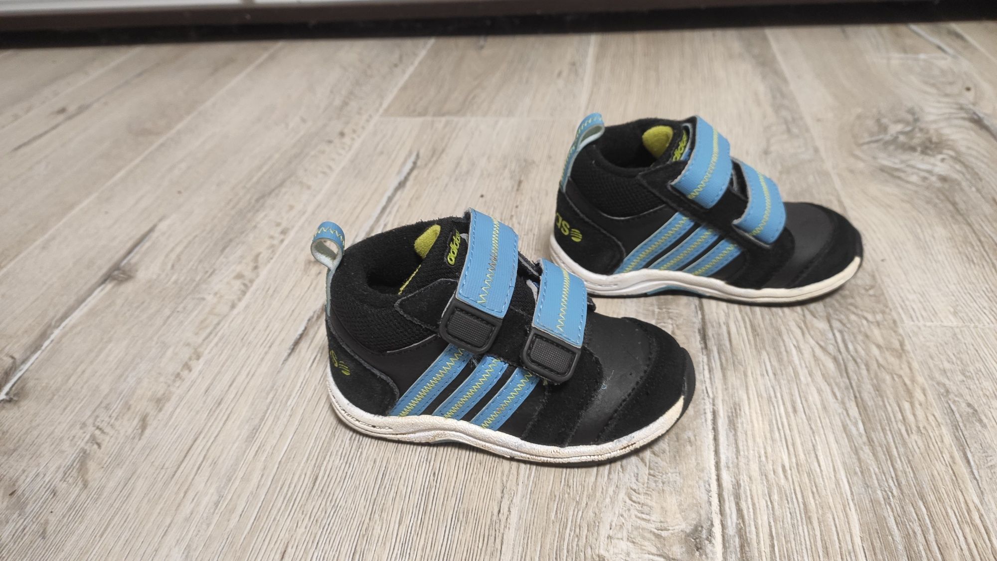 Кросівки Adidas р-21