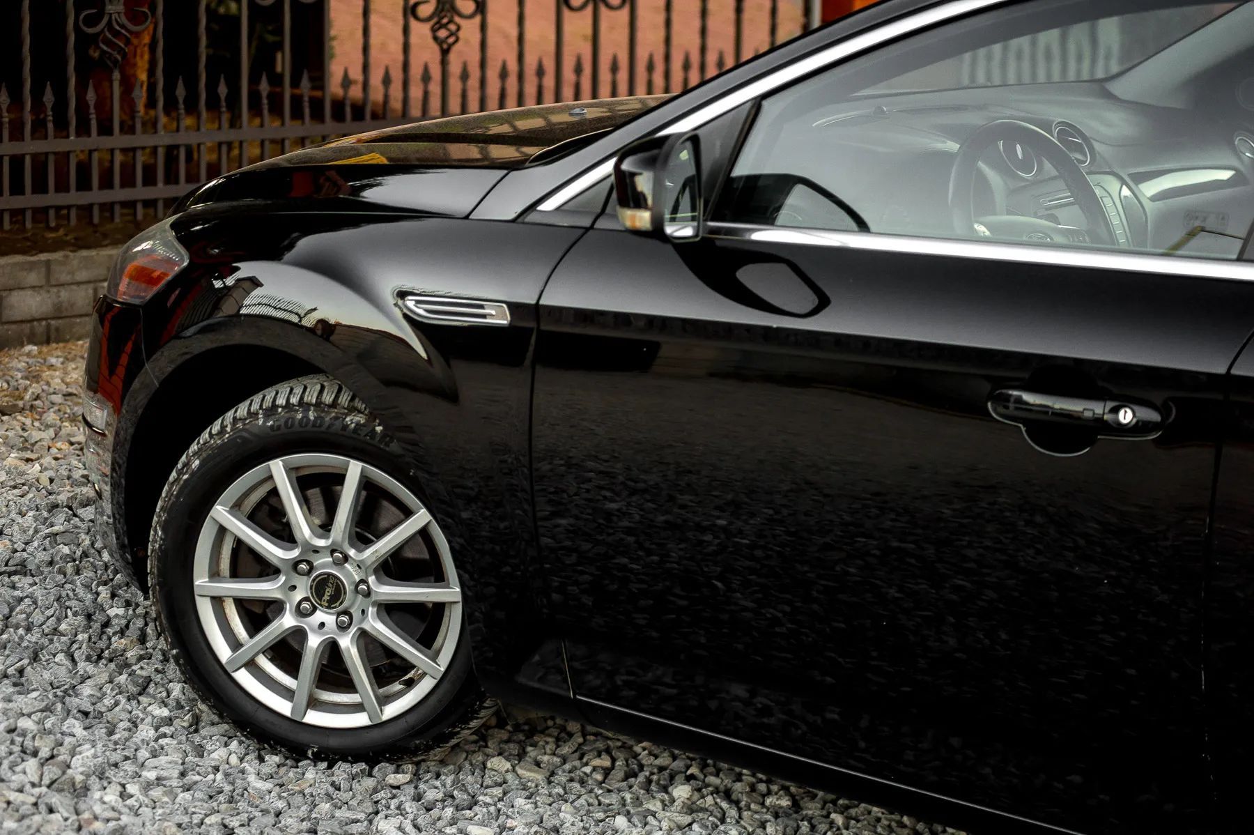 Ford Mondeo 2,0 SCTI Xenon Nawigacja Kamera Cofania Podgrzewane Wentylowane Fotele