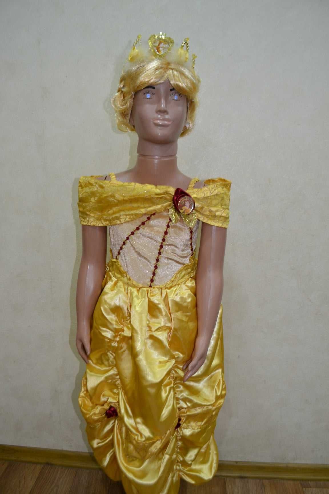 продам платье принцессы Бель "красавица и чудовище" на 5-6 лет