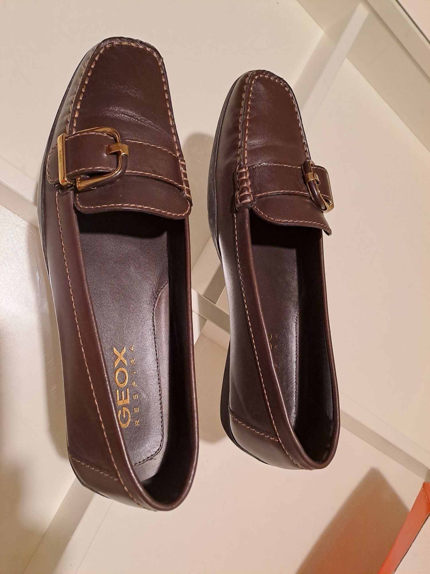 Sapatos senhora castanhos Geox 41