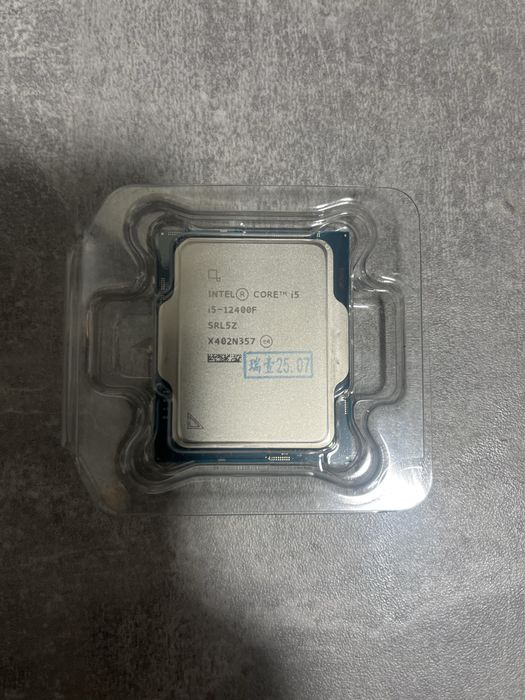 Процессор i5 12400f новий