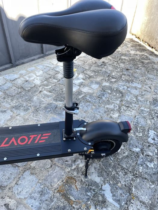 Trotinete/ scooter Laotie com assento T30