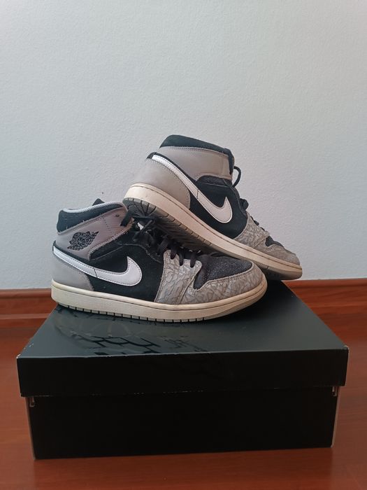 Nike Air Jordan 1 mid