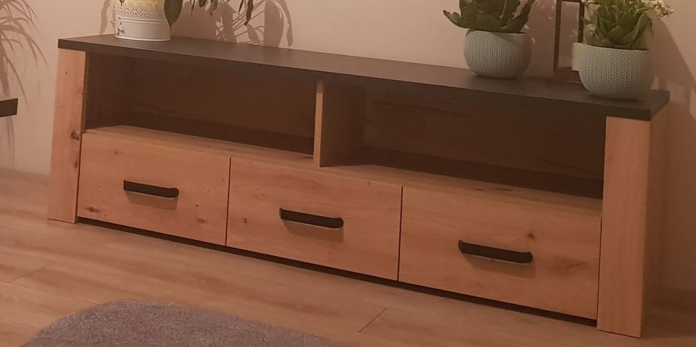 Sprzedam zestaw mebli do salonu