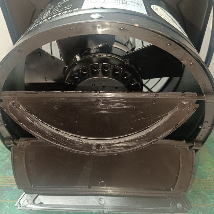 Вентилятор осевой настенный размер 25×25 фабричный Китай куплен в Герм