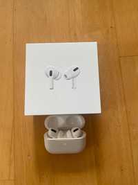 Продам AirPods Pro 1 в ідеальному стані