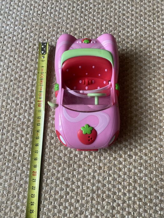 Carro e boneca Strawberry Shortcake de 2008
