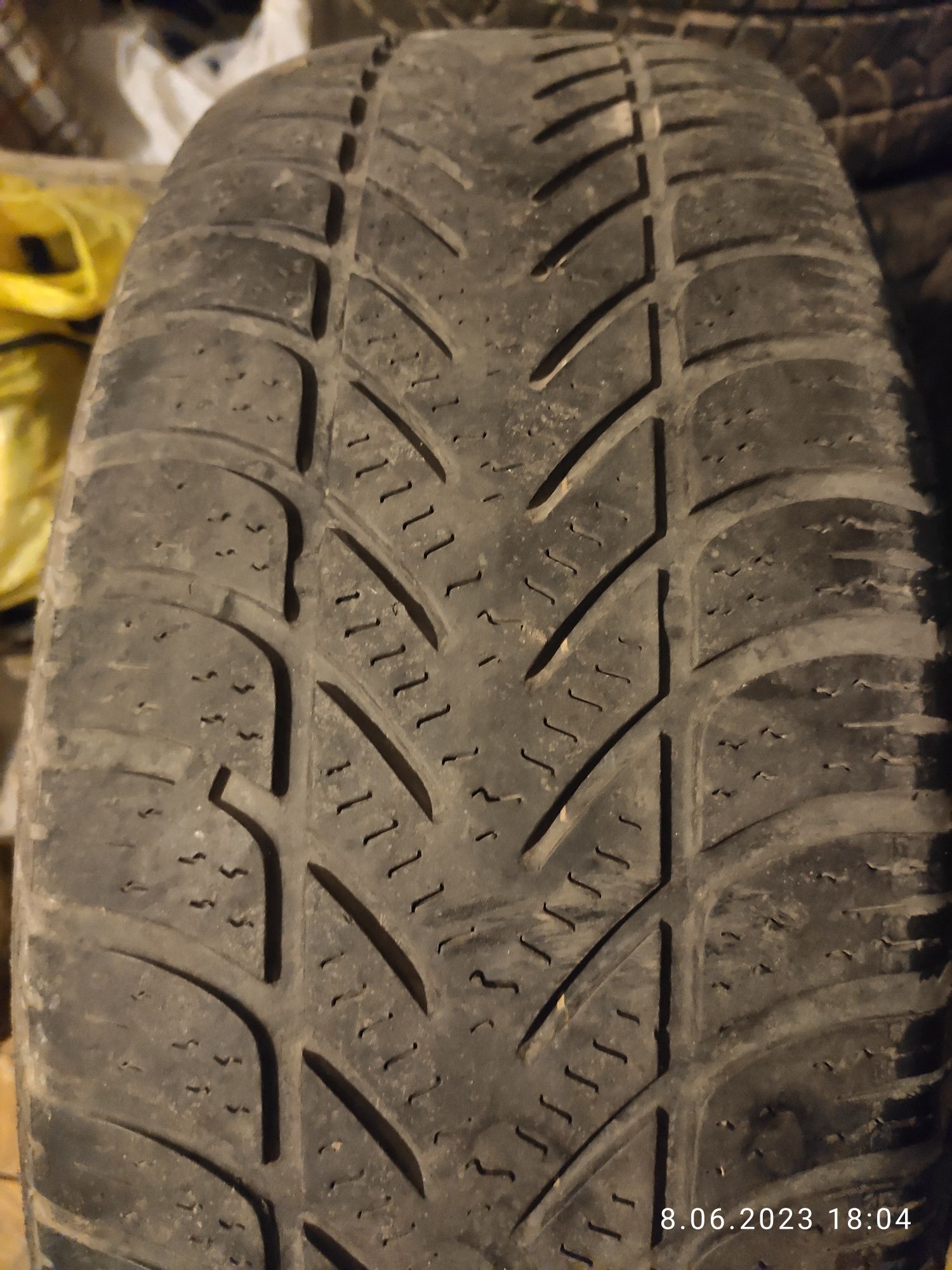 Запаска бмв е39 195/60r15