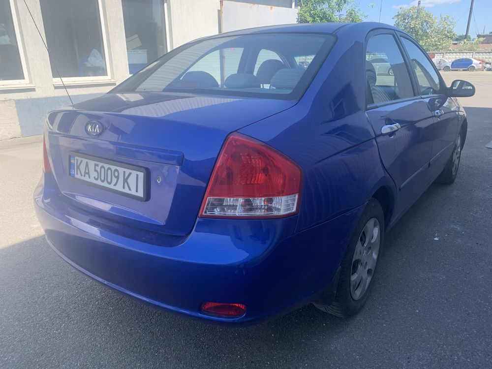 Kia Cerato 1.6 газ бензин 2008 год