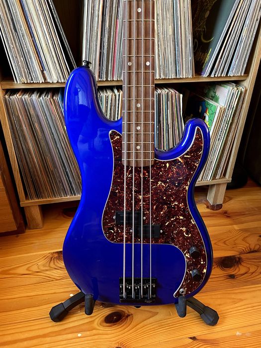 Бас гітара Squier Affinity P Bass