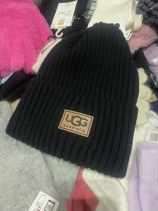 Якісні шапки UGG,Calvin Klein,New Balance,AX