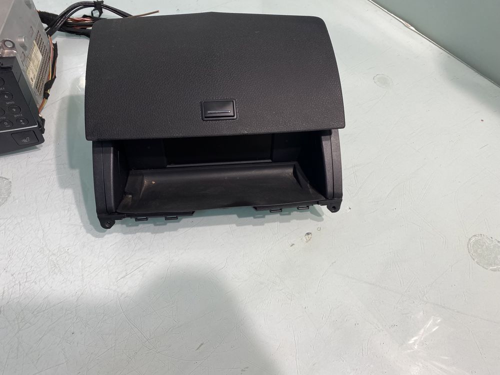 Mercedes C W204 Radio CD RDS Wyświetlacz Kratka Środkowa