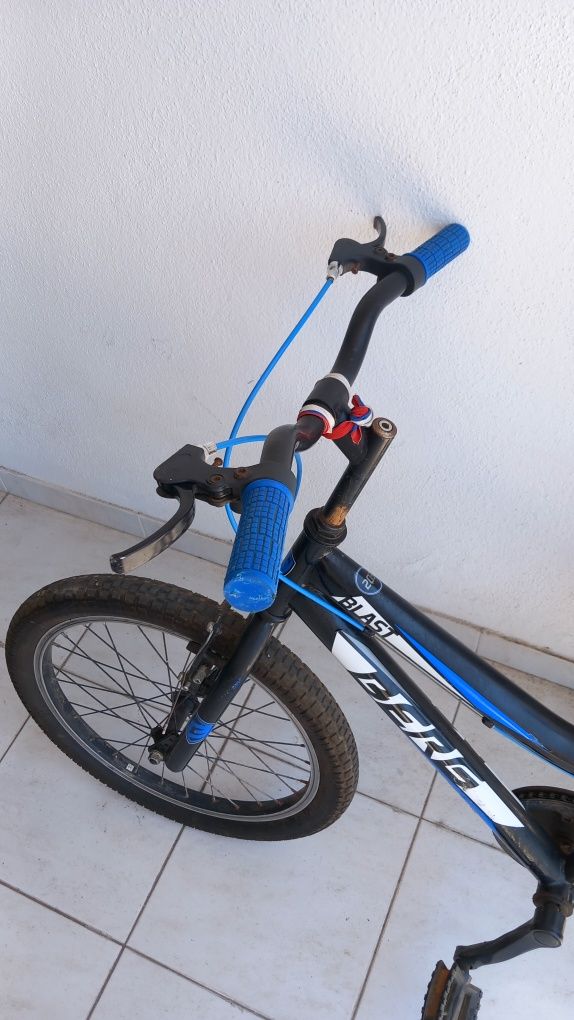 Bicicleta de crianca roda 20"