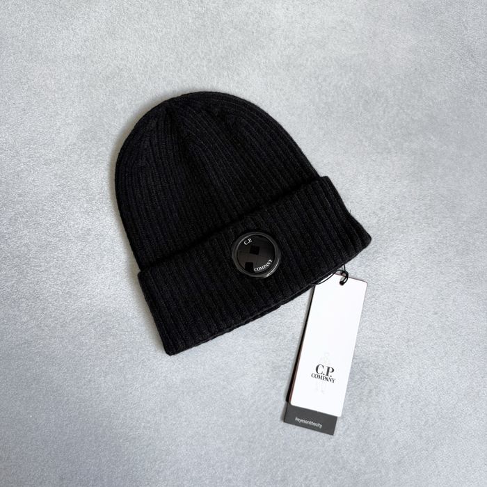 Шапка C.P Company СП Компані
