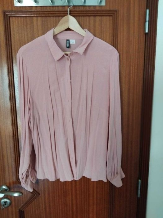 Blusa rosa fresca