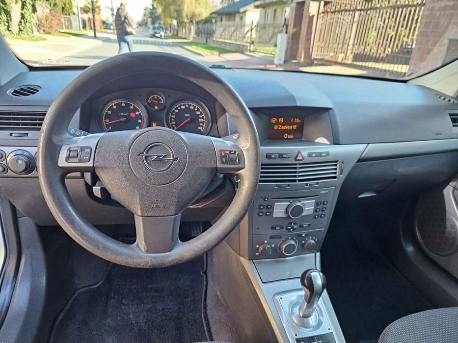 Opel Astra Coupe GTC III 1.6 benzyna 2005r Automat 177tyś przebieg
