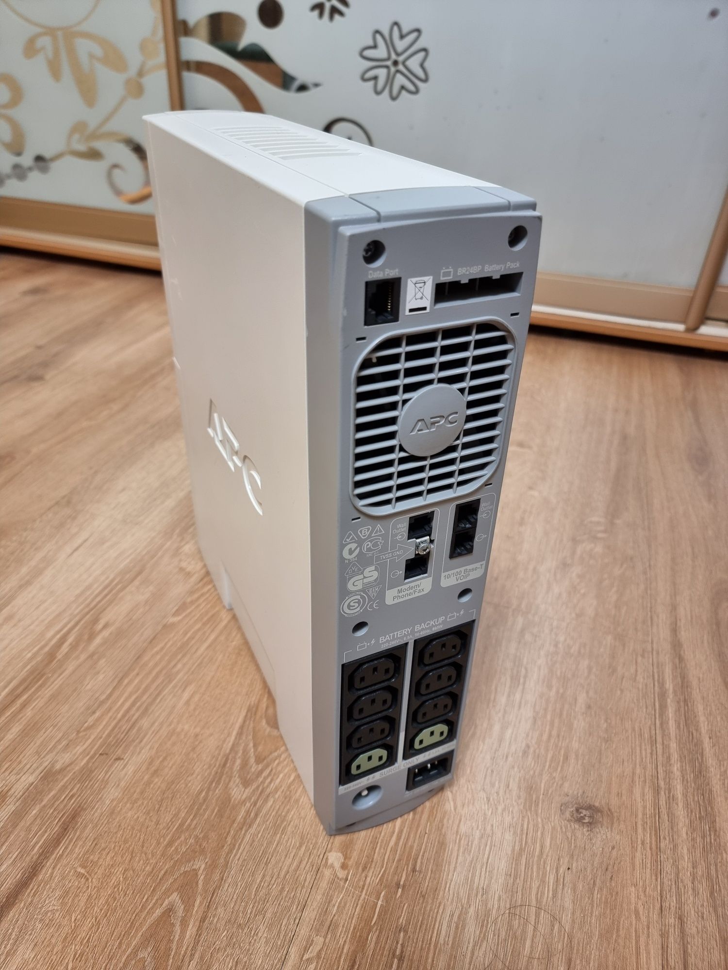 Джерело безперебійного живлення APC RS1500 ДБЖ УПС