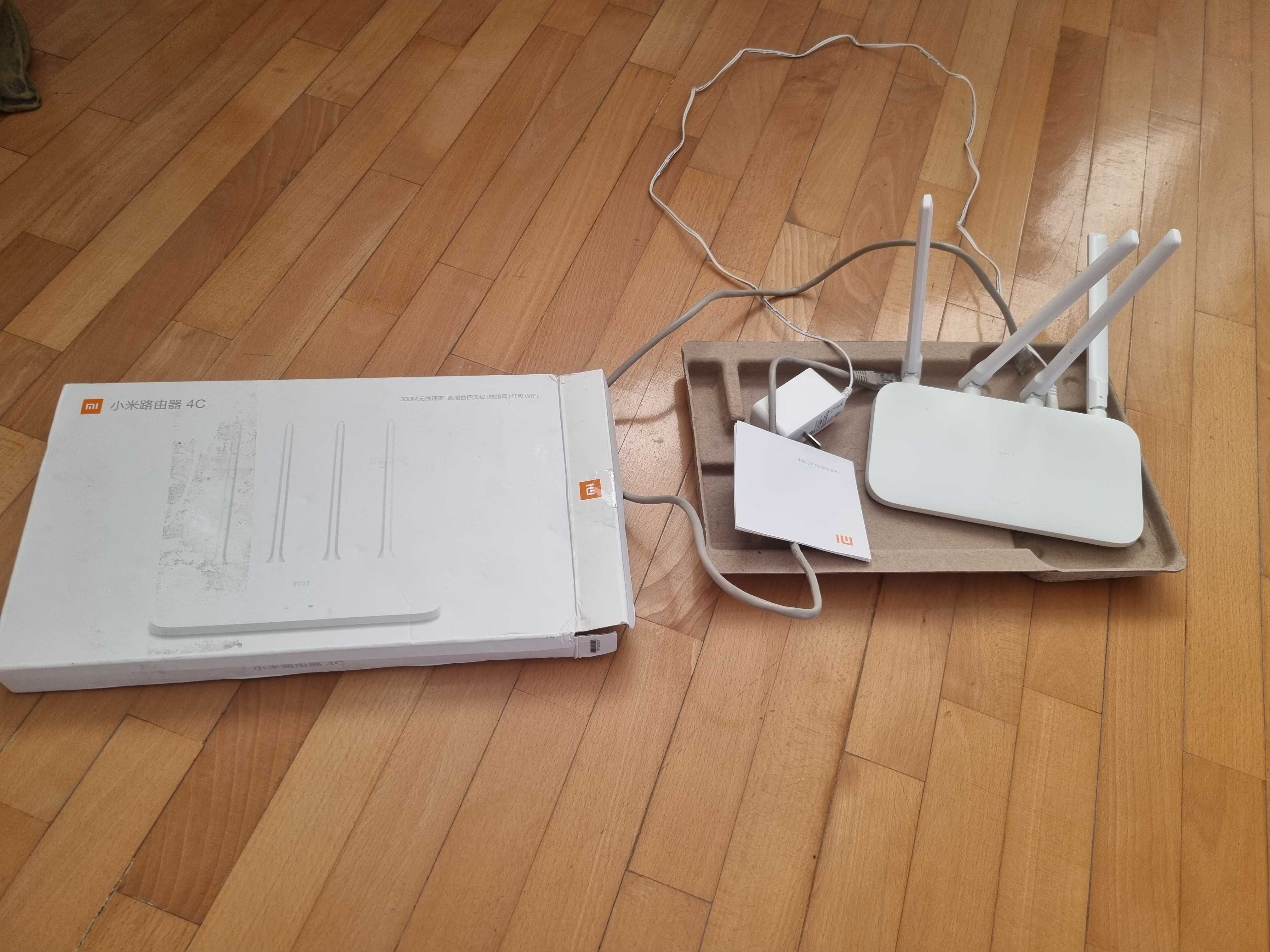 Wi-Fi роутер Xiaomi Mi WiFi Router 4C