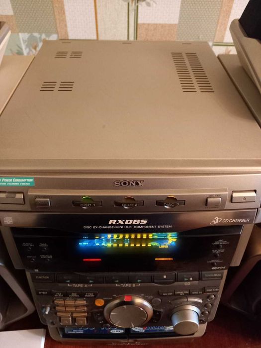Музыкальный центр SONY MHC-RXD8S/RXD8. Б/У