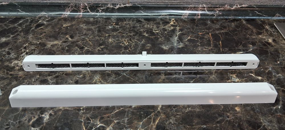 Оконный проветриватель Вентс ПО 400 (приточный клапан).