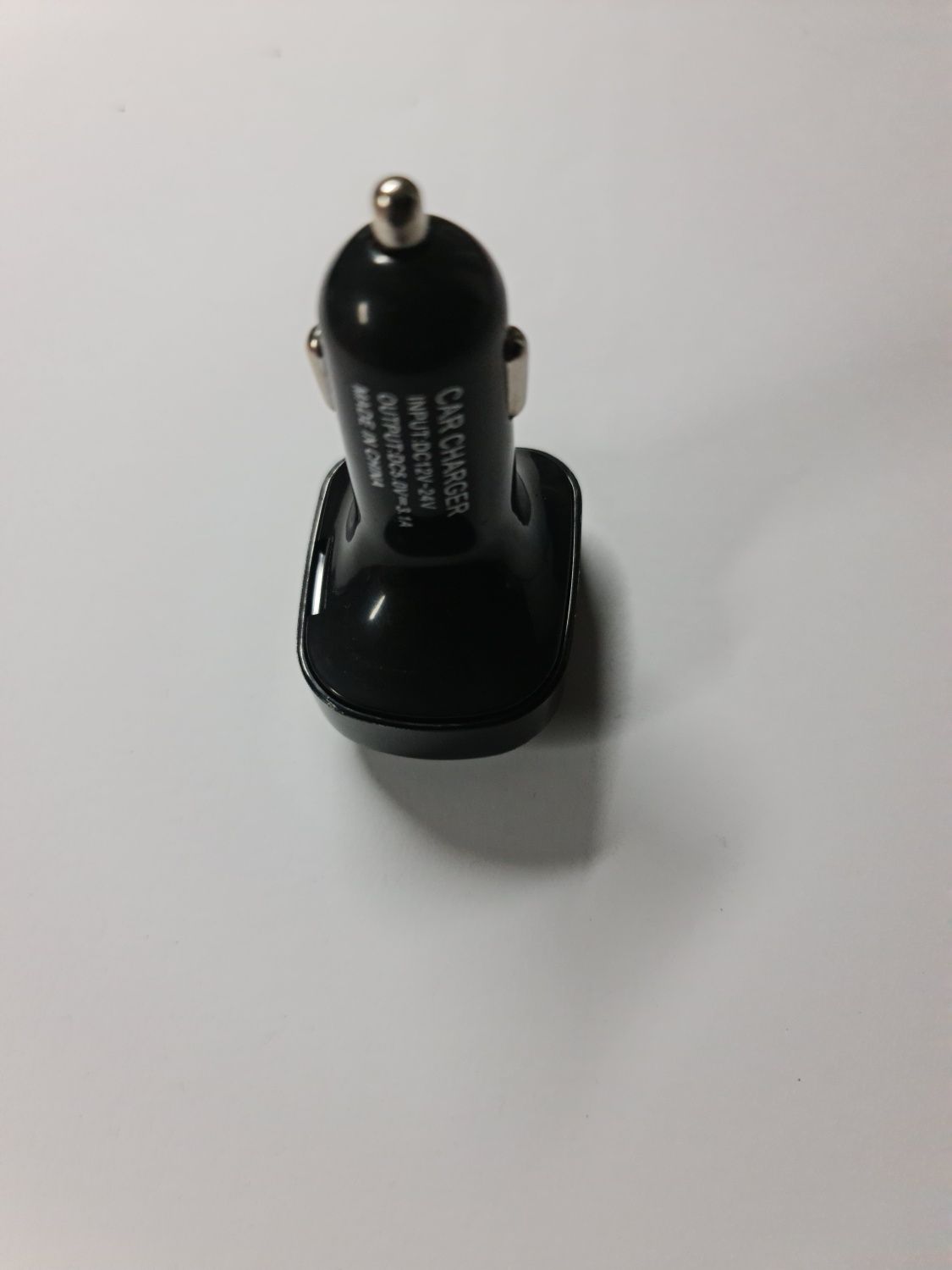 Kit mãos livres / carregador / porta usb