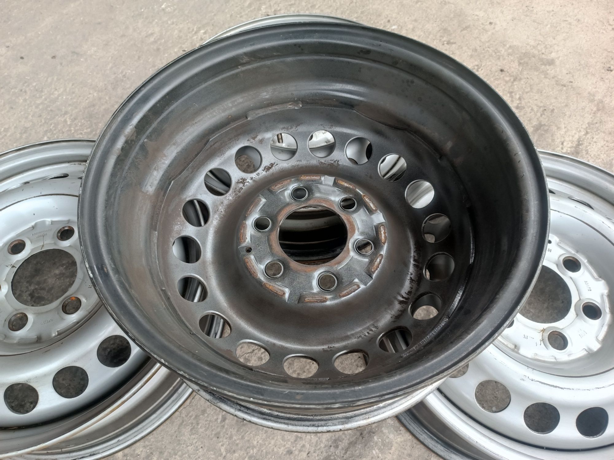 Металеві диски 6 130 R16 Спрінтер
