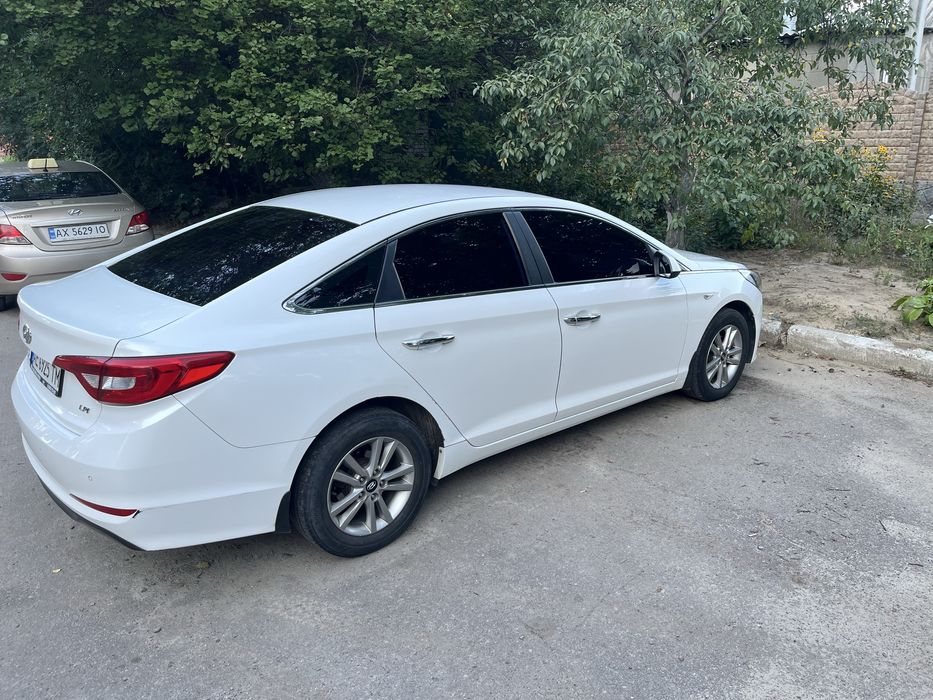 Продаю Hyundai Sonata 2014 газовая