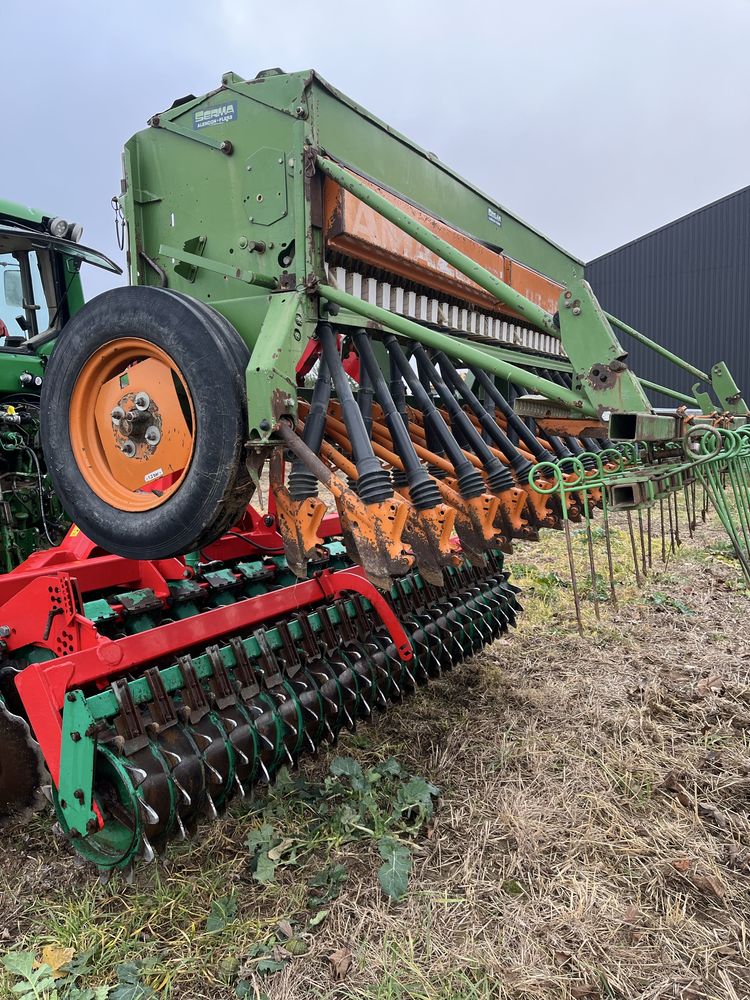 Siewnik Amazone D8