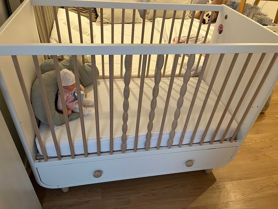 Berço Ikea ótimo estado