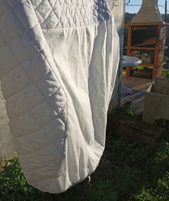 Protetor lateral completo berço unisexo como novo