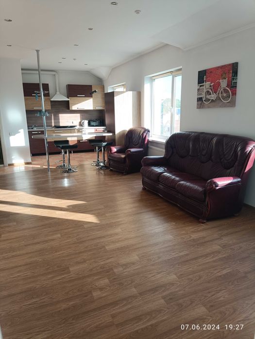 Здам подобово квартиру по вулиці Збаразька.