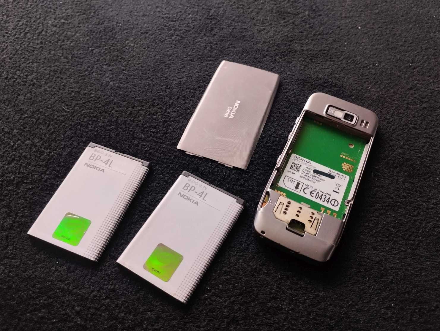 Nokia E52 + 2x oryginalna bateria