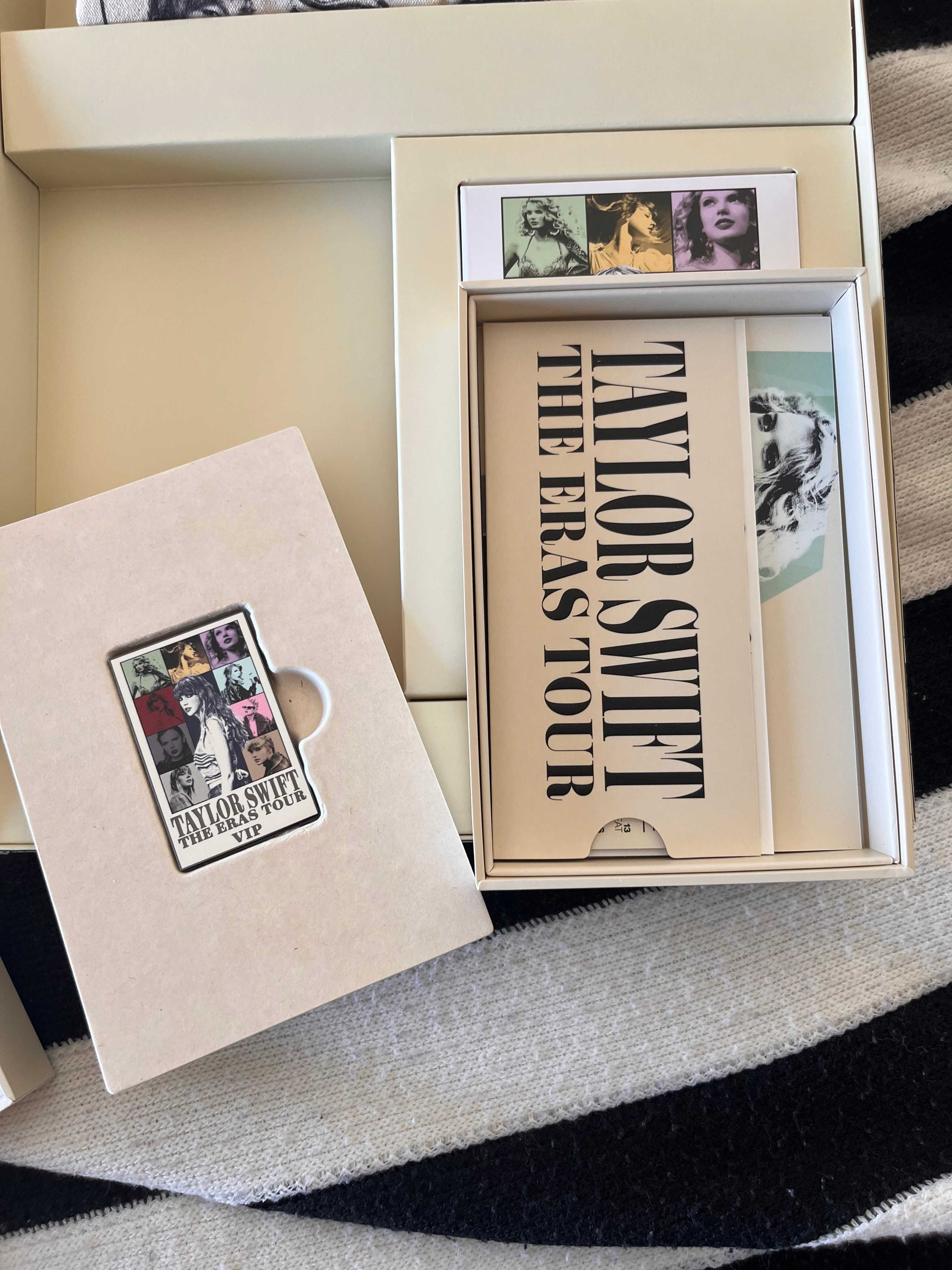 Taylor Swift - Merchandise Completo