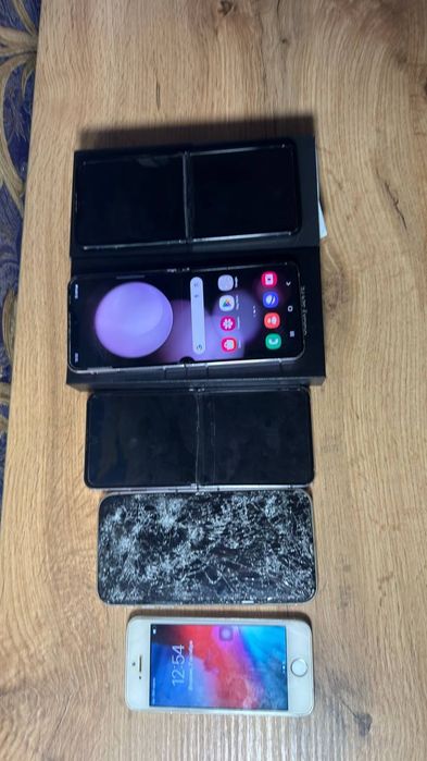 Samsung Z Fold 5 3