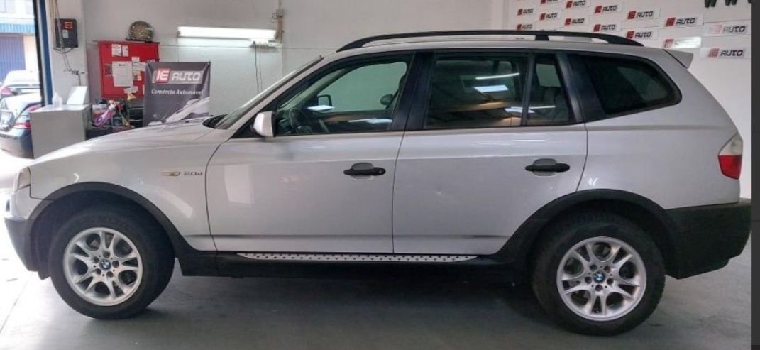 Jantes BMW com pneus 235/55 R17