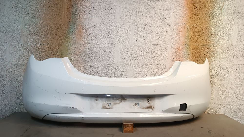 Vendo parachoque de trás Opel Corsa E ano 2017/20